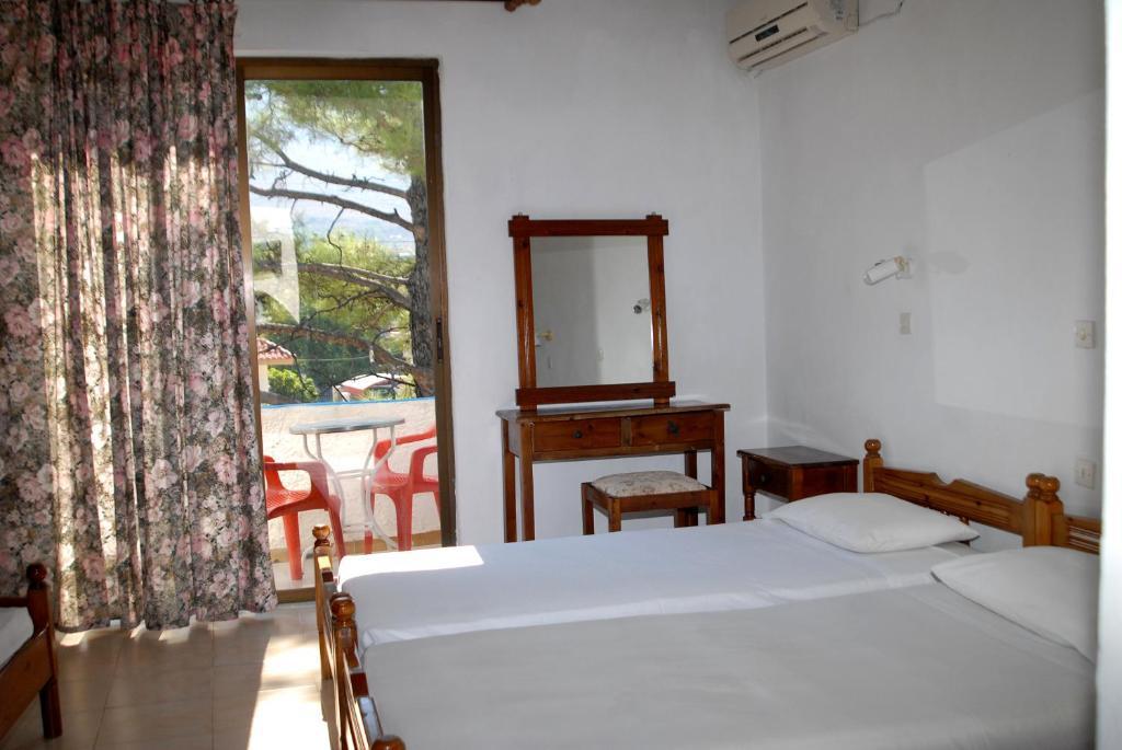 Hotel Anthula Sun Archangelos  Zimmer foto